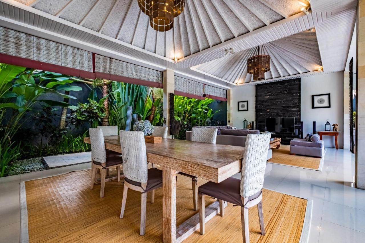 Central Seminyak Villa Martini Dış mekan fotoğraf