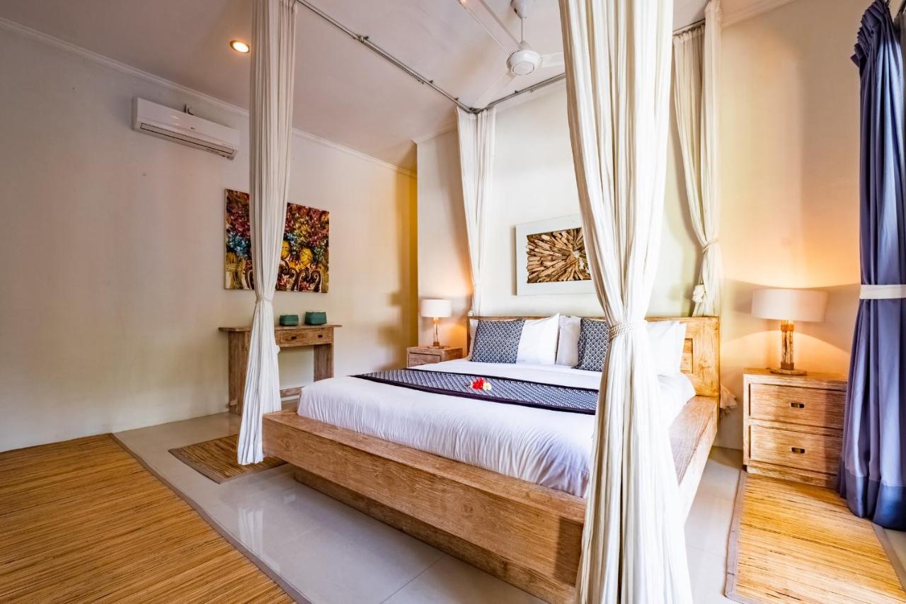 Central Seminyak Villa Martini Dış mekan fotoğraf